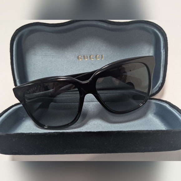 Gucci Women Square Sunglasses GG0800SA 001 Black/Grey Lens 56mm Authentic - Picture 5 of 11